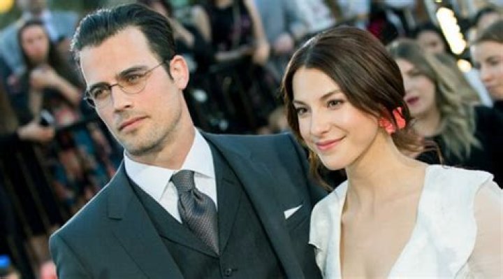 Is Thomas Beaudoin Dating Someone? Exploring His Relationship Status In 2024