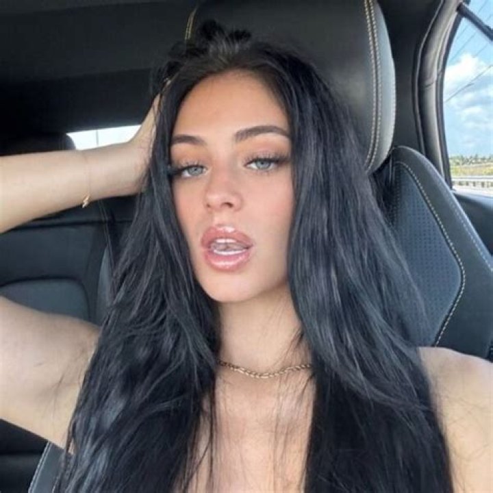 Unleash The Sensational Content Of Camilla Araujo On OnlyFans